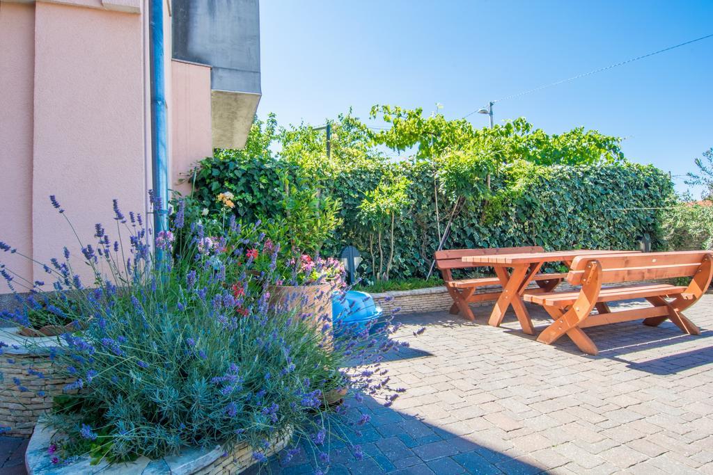 Apartment Tim Zadar Exterior foto